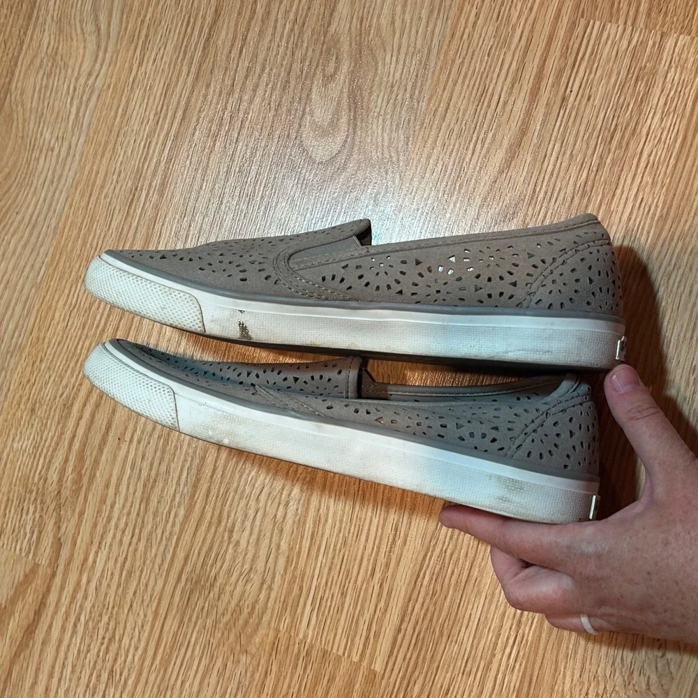 Sperry Womens Crest Vibe‎ Grey Suede Perforated Slip On Sneakers Size 9